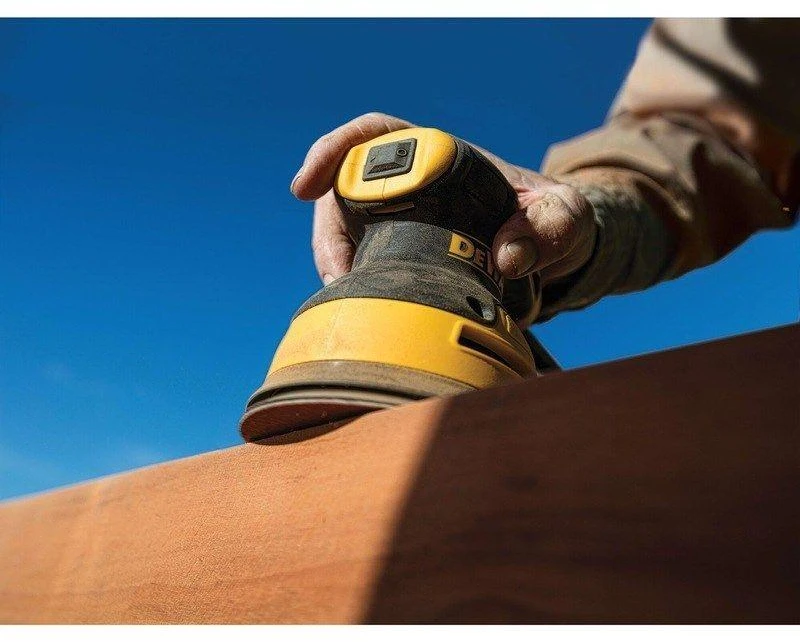 DEWALT ekscentrinis šlifuoklis DWE6423 280W