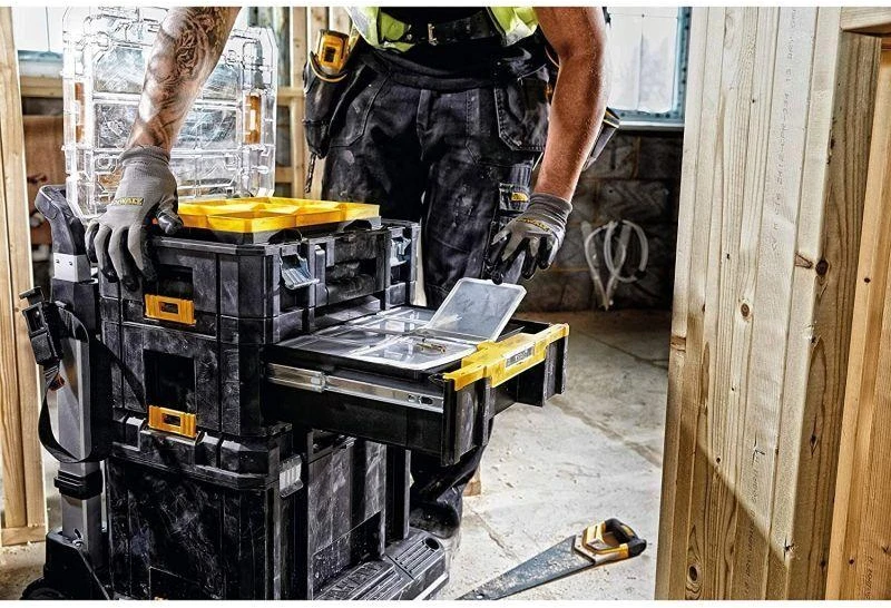 Įrankių dėžė DeWalt TSTAK III