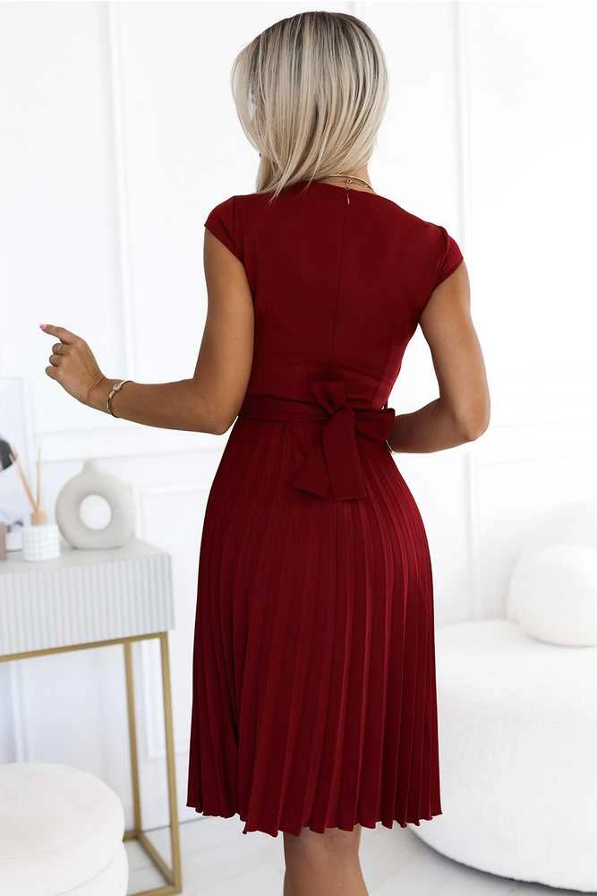 Dieninė suknelė Numoco
