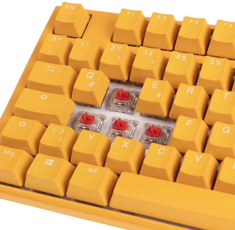 Ducky One 3 Geltona Klaviatūra žaidimams, RGB LED - MX-Raudona