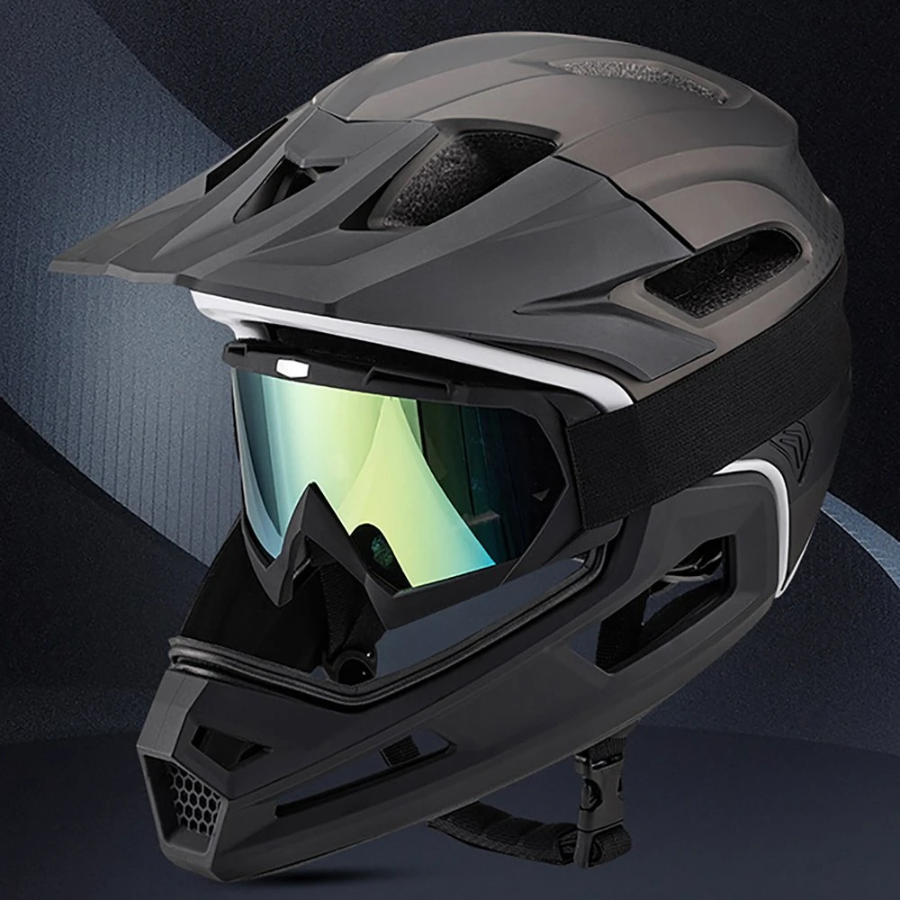 Dviratininko šalmas fullface Wozinsky su odpinanym daszkiem lekki 57-62 cm - juoda