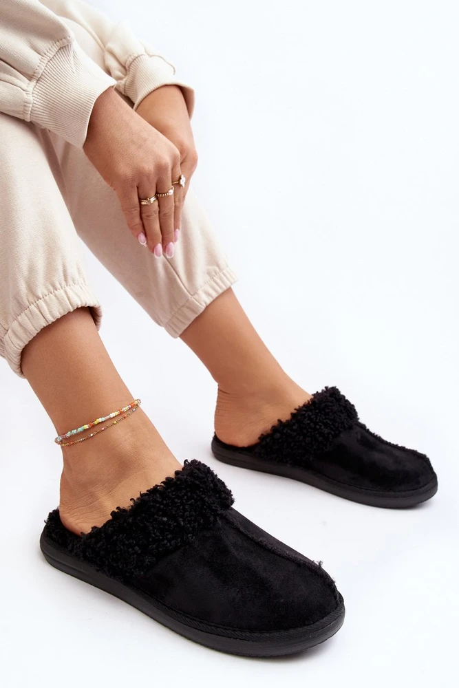 Dygsniuotos šlepetės Inblu Juodas