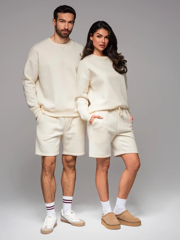 Džemperis unisex kreminės spalvos su apvalia iškirpte