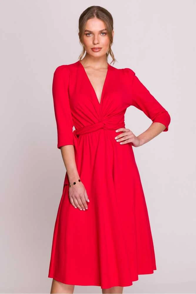 Elegantiška ir patogi “ suknelė