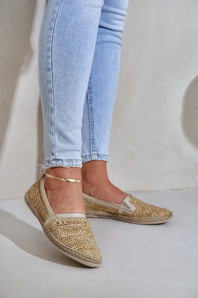 Elegantiškos odinės espadrilės su pynimu smėlio-aukso spalvos