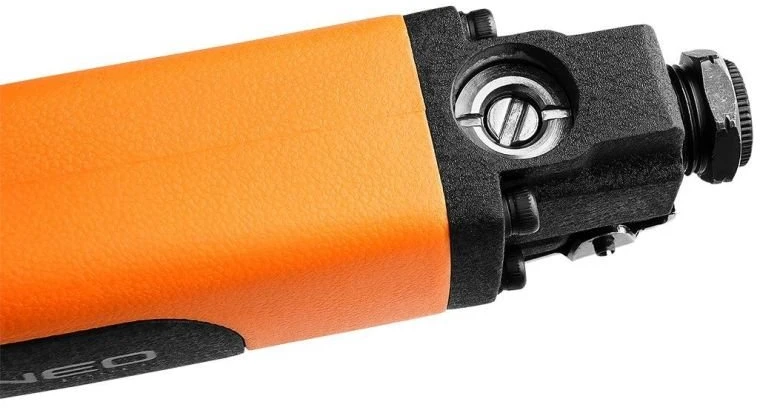Elektrinis pjūklas NEO Tools 14-034