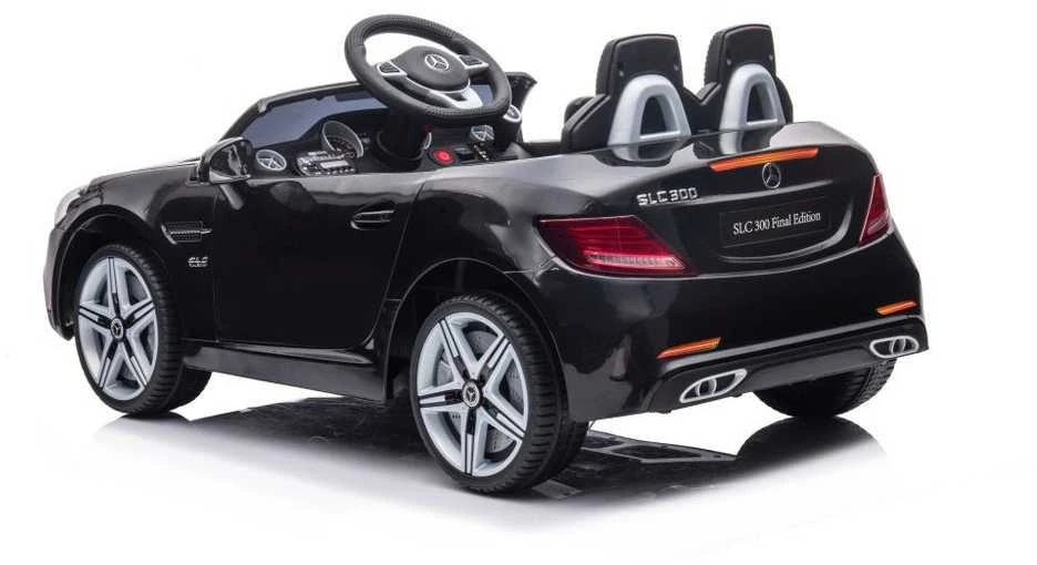 Elektromobilis Mercedes SLC 300 – mažiesiems vairuotojams smagiam pasivažinėjimui.