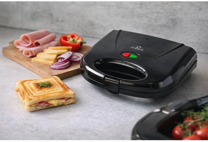 Sumuštinių keptuvas Toaster for sandwiches Esperanza Pizzaiola TKT005K (700W, juodos spalvos)