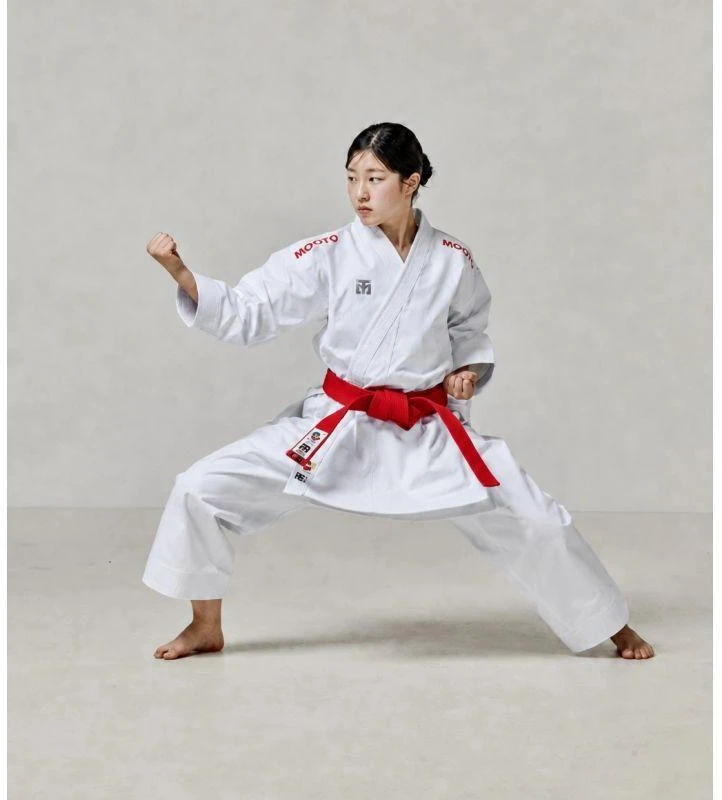 „Extera Kata WKF Raudonas“ karatė kimono | MOOTO