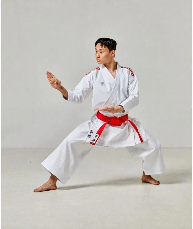 „Extera Kata WKF Raudonas“ karatė kimono | MOOTO