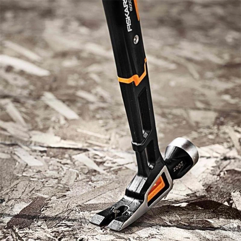 FISKARS Plaktukas universalus su viniatraukiu L