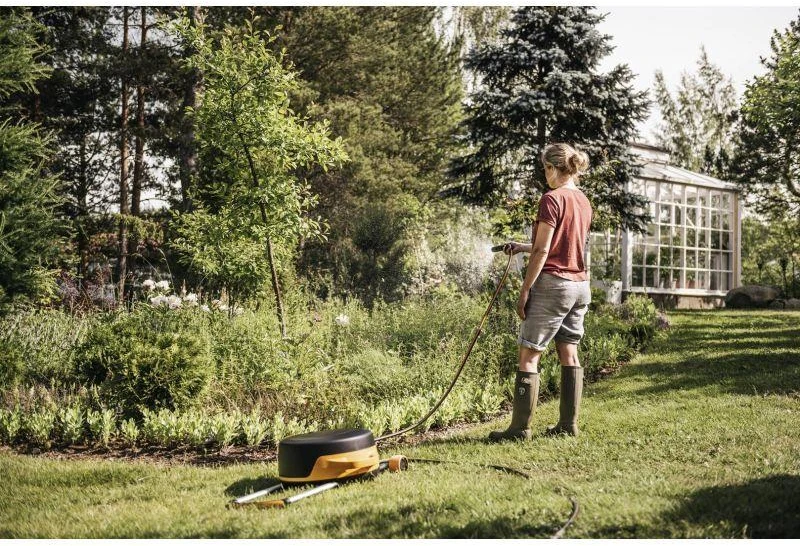 Automatinė ritė su žarna Fiskars 1067548, 60 cm