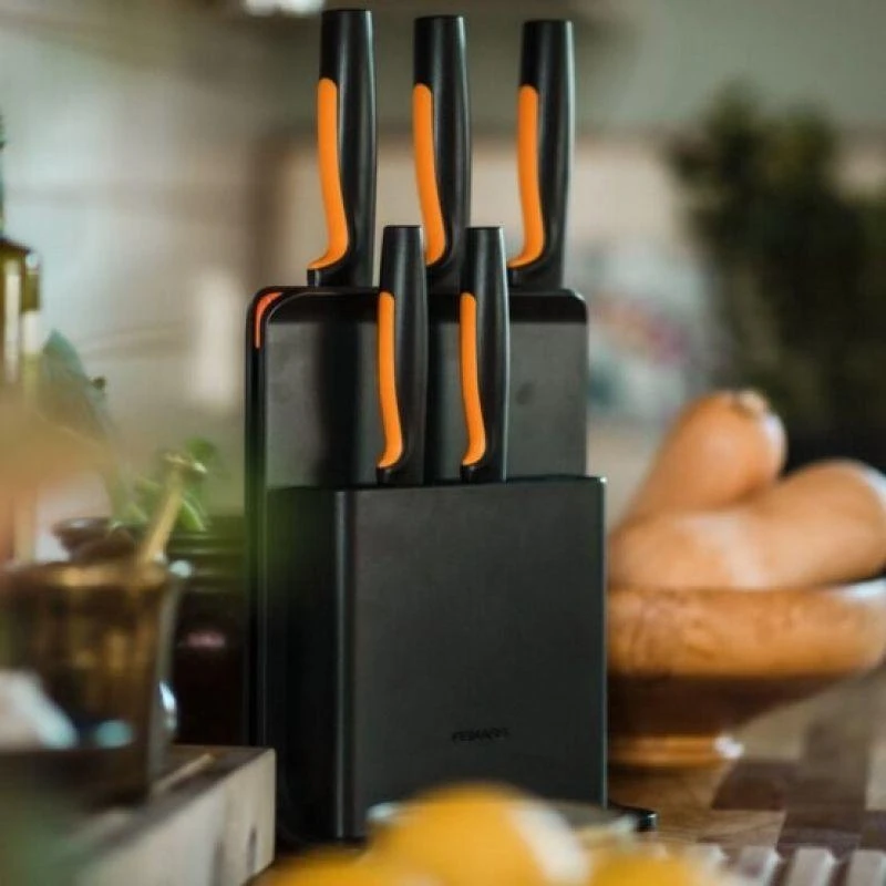Fiskars Functional Form plastikinis peilių dėklas 5 peiliams