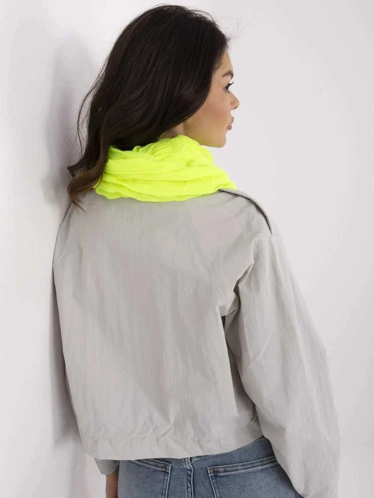Fluorescencinė geltona kaklaskarė