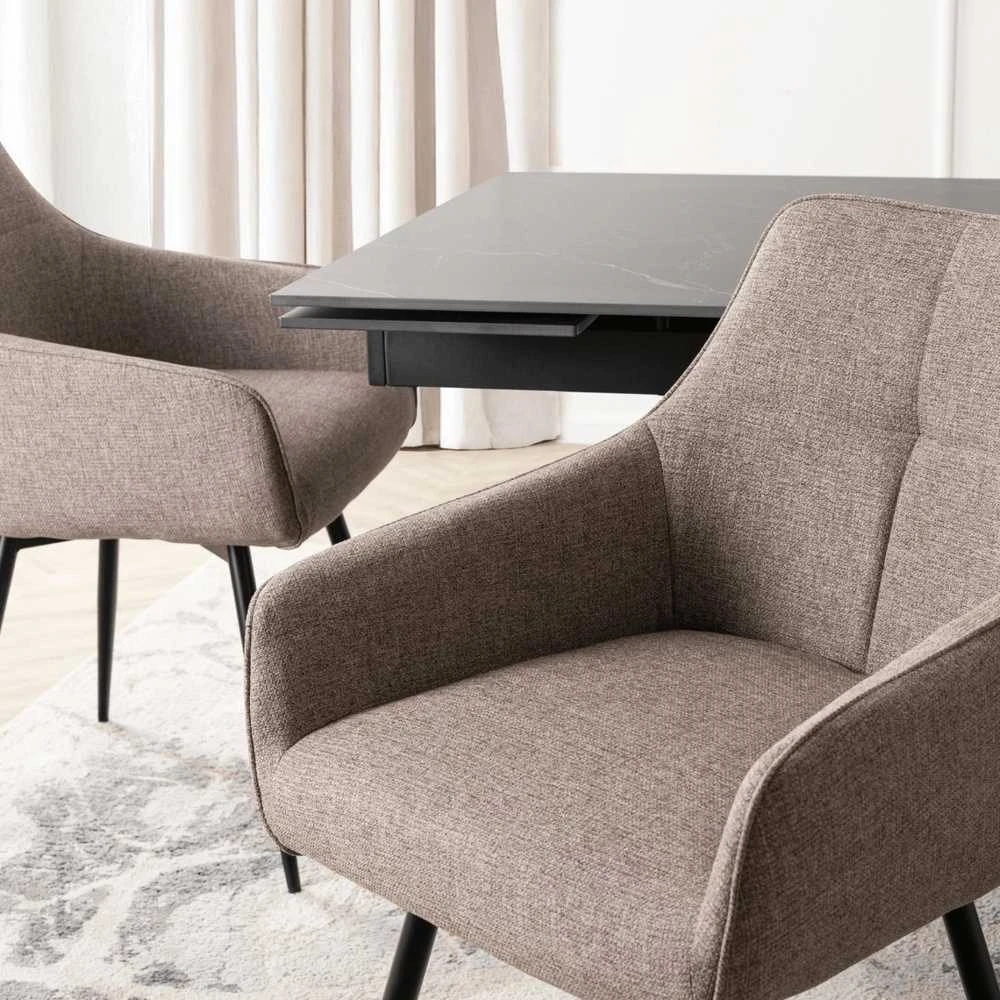Minkštas besisukantis svetainės krėslas LARISA Cappuccino Modern