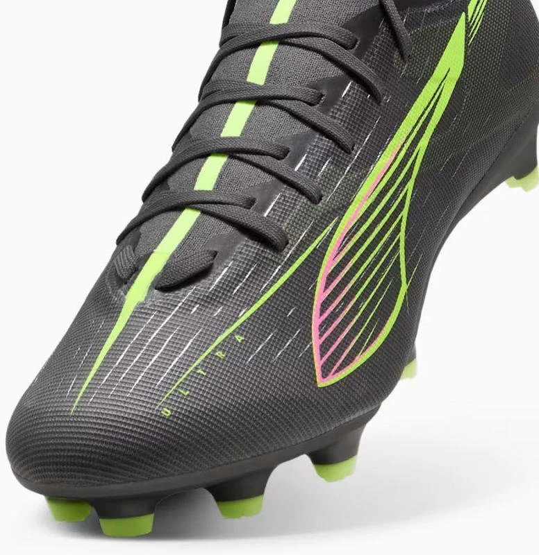Futbolo batai Puma Ultra 5 Match FG/MG M 108166-03