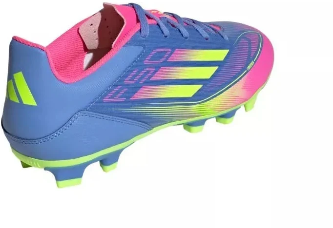 Futbolo bateliai Adidas F50 Club FG/MG M IE1245