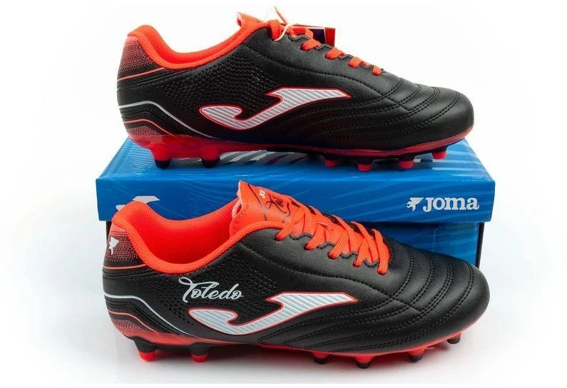 Futbolo bateliai Joma Toledo Jr 2601, 38 dydis, juodi