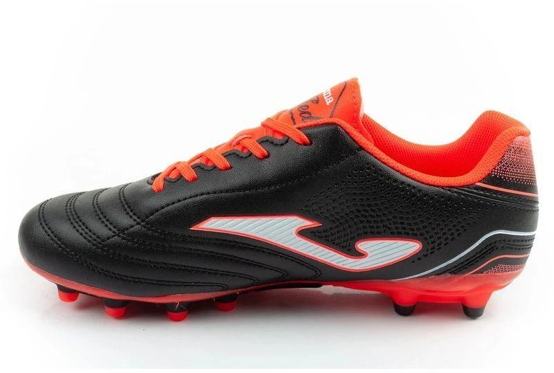 Futbolo bateliai Joma Toledo Jr 2601, 38 dydis, juodi