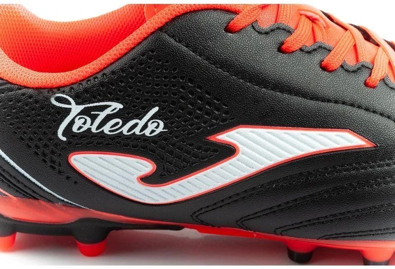 Futbolo bateliai Joma Toledo Jr 2601, 38 dydis, juodi