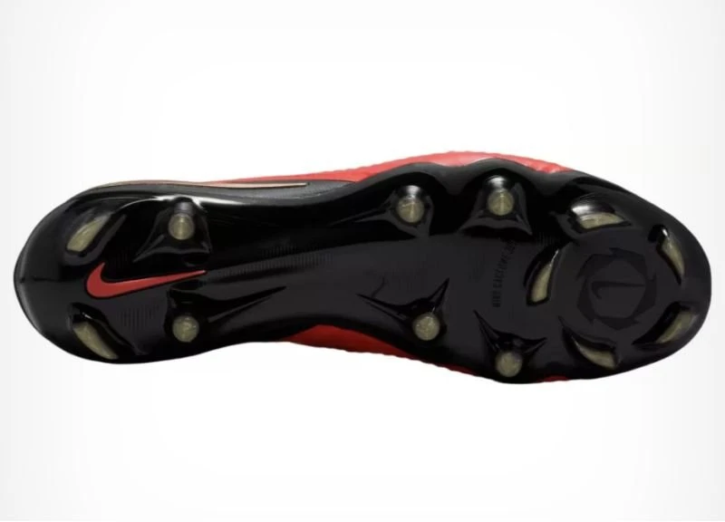 Futbolo bateliai Nike Phantom 6 Low Elite FG, ryškiai raudoni ir juodi