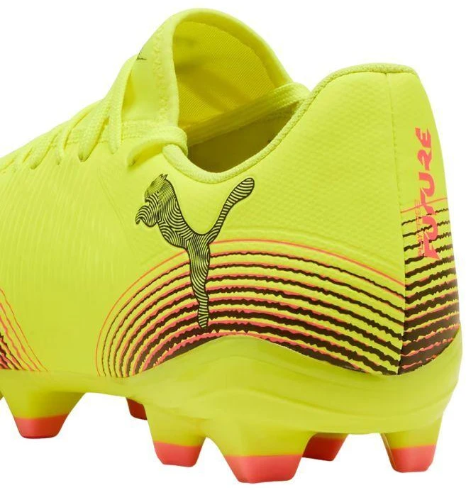 Futbolo bateliai Puma Future 8 Play FG/AG M 108141 03