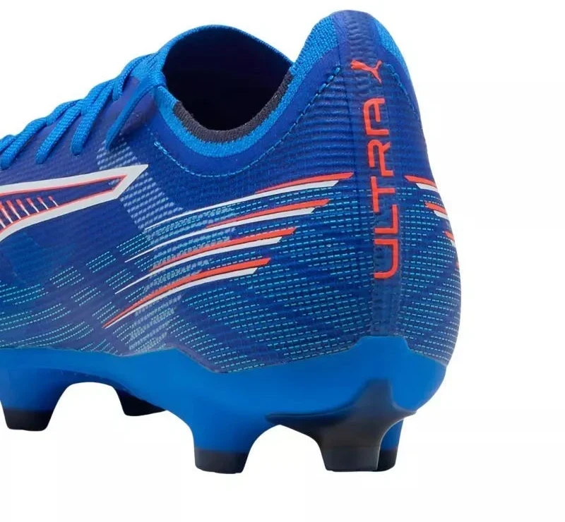Futbolo bateliai Puma Ultra 6 Match FG/AG 108514 01