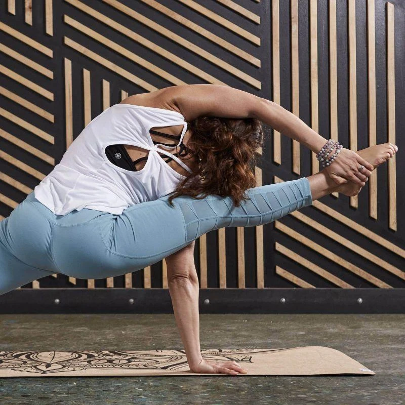 Aktivo Gaiam spausdintas kamštinio ąžuolo mandalos jogos kilimėlis 5 mm 63495