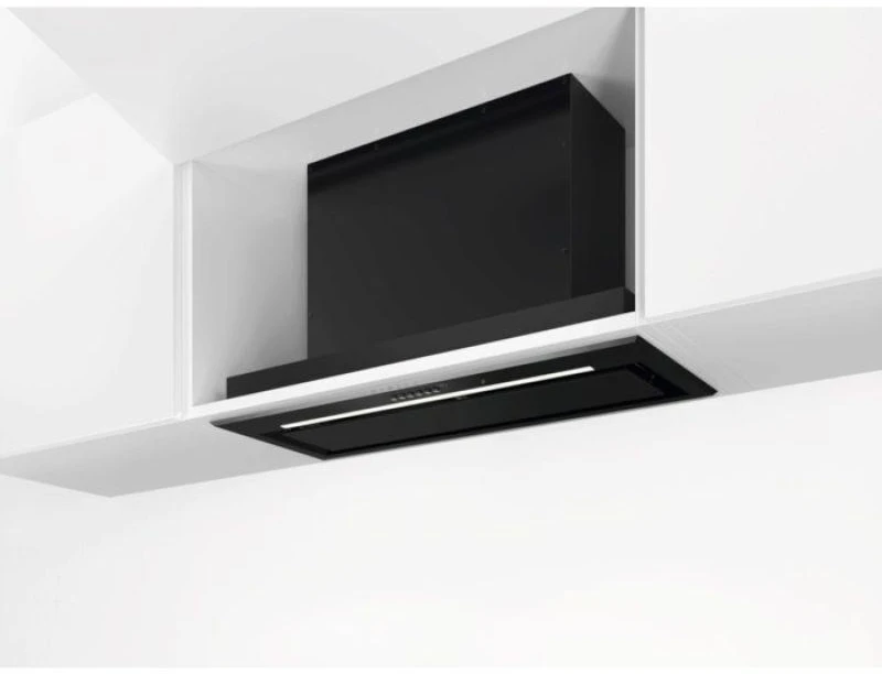 Juodos spalvos 80 cm pločio įmontuojamas gartraukis Electrolux LFG818K