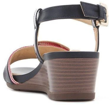 Geox DW D828QD 05402 C4181 Sandalai