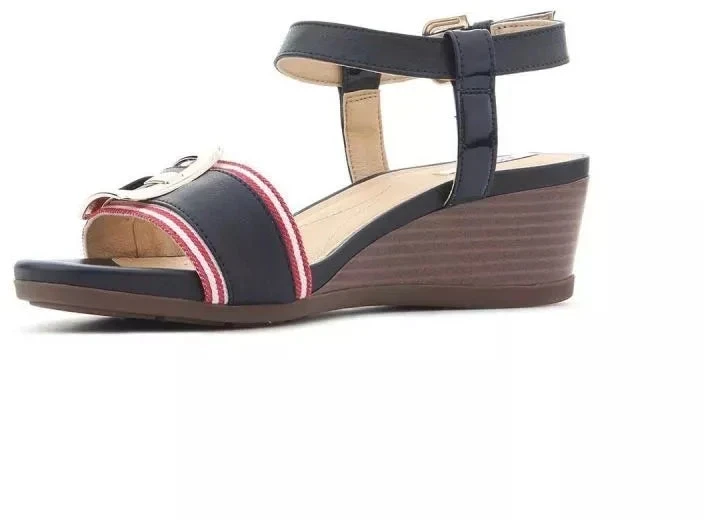 Geox DW D828QD 05402 C4181 Sandalai