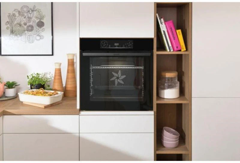 Gorenje | Orkaitė | BO6737E02BG | 77 L | Daugiafunkcis | EcoClean | Mechaninis valdymas | Konvekcija | Aukštis 59,5 cm | Plotis 59,5 cm | Juodas