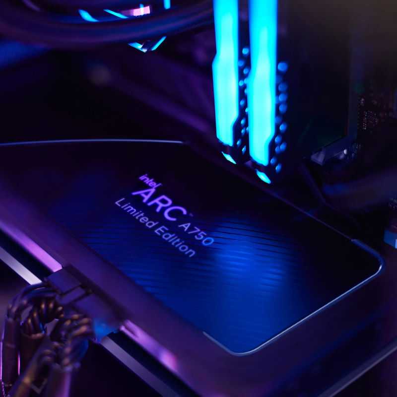 Vaizdo plokštė Intel Arc A750, 8 GB, GDDR6, 256 bit, PCIE 4.0 16x (21P02J00BA99AM3D)