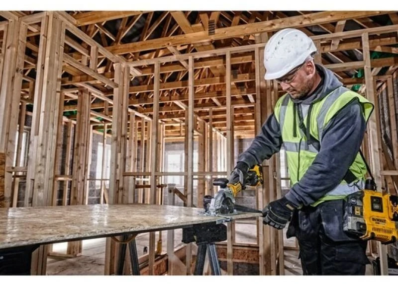 Betono pjaustyklė DeWalt DCS691N-XJ; 54 V (be akumuliatoriaus ir pakrovėjo)