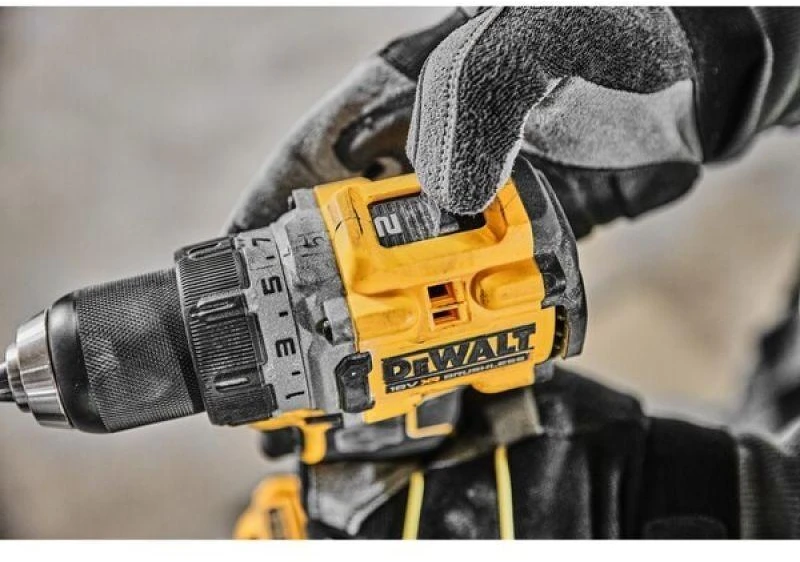 Dewalt akumuliatorinis suktuvas gręžtuvas DCD800E2T 18V, 2x1,7Ah Powerstack akumuliatoriai