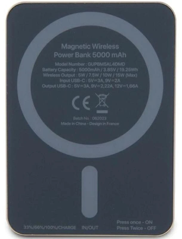 „Guess“ indukcinė išorinė baterija 15W GUPBM5AL4DMD 5000mAh aukso spalvos „MagSafe 4G“ su metaliniu logotipu