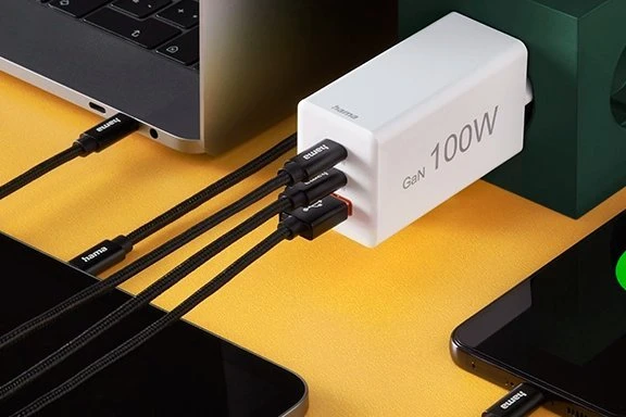 Hama 100W GaN 2xUSB-C,1xUSB-A PD