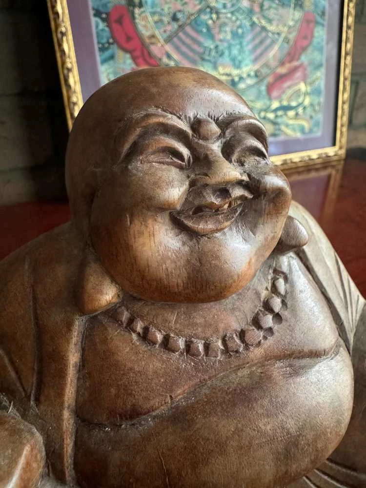 HAPPY BUDHA