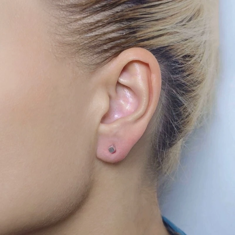 Helix auskarai Boxes 3mm