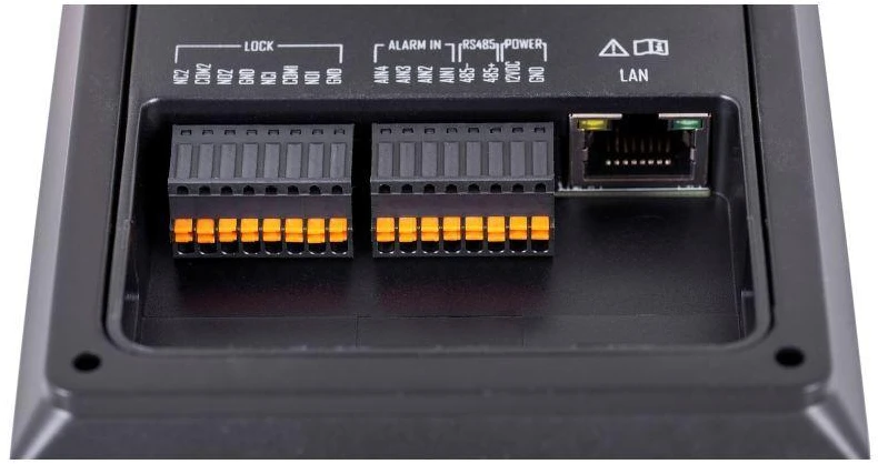 Vilos durų stotelė HIKVISION DS-KV8213-WME1(C)