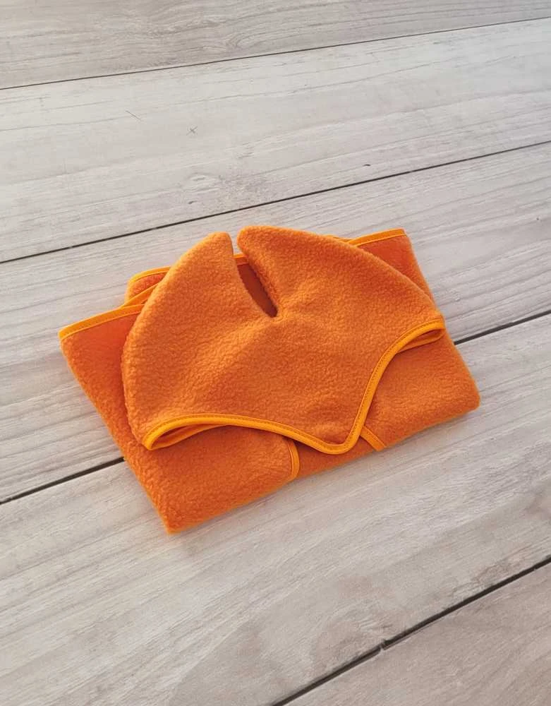 Hobby Horse oranžinė fleece antklodė ir ausinės