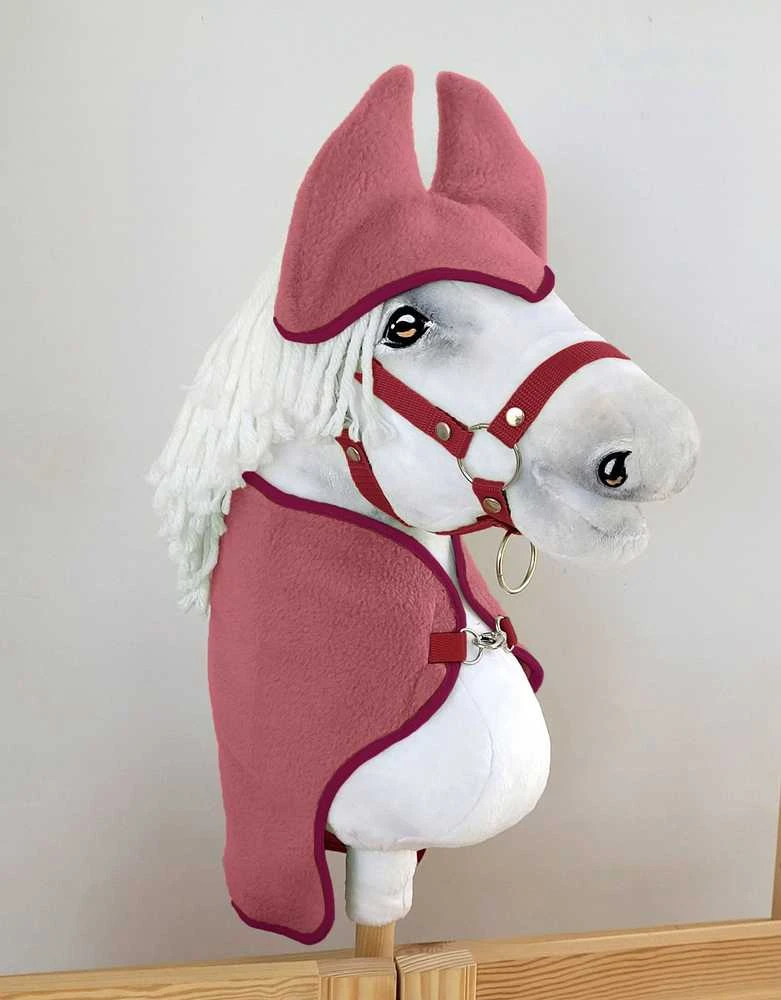 Rinkinys hobby horse arkliukams A4 ir A5: flisinė antklodė ir ausų apsaugos – berry