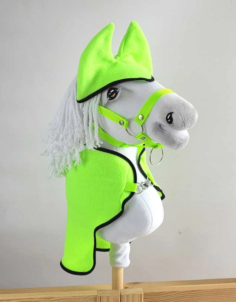 Hobby Horse rinkinys: neoninė žalia fleece antklodė ir ausinukai