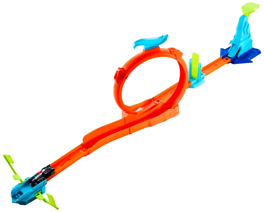 Mattel Hot Wheels Stunt Tracks triukų trasa su kilpa arba šuoliu (atsitiktinis rinkinys)