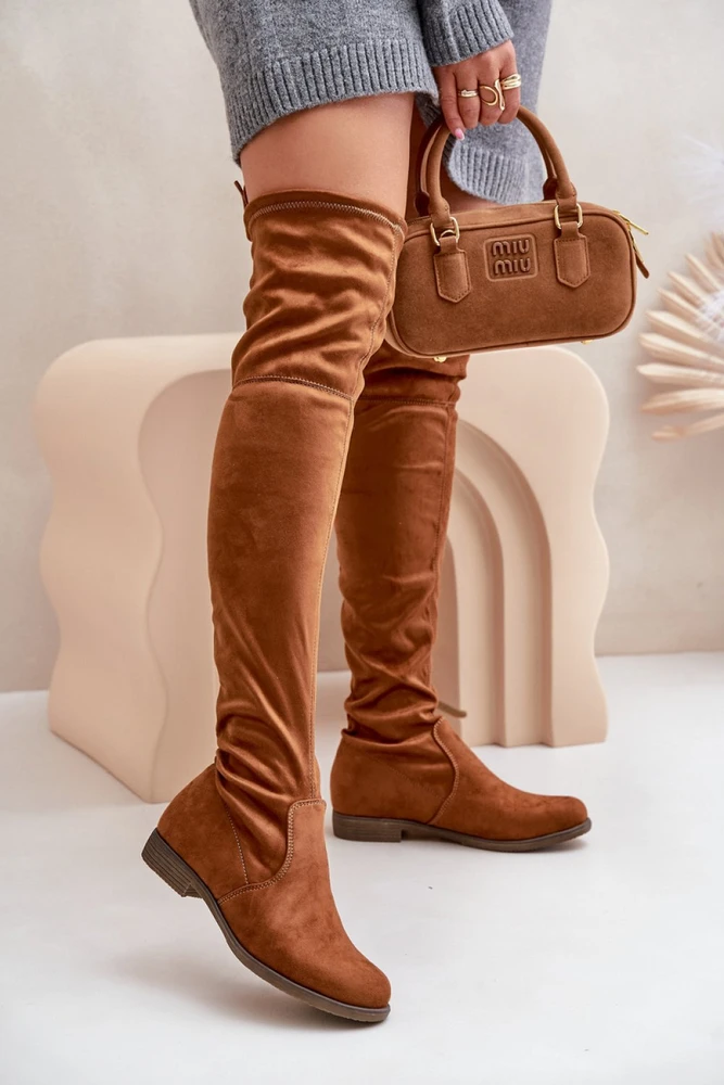 Ilgaauliai batai virš kelių, rudi Step in style