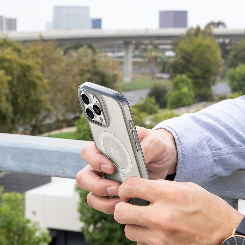 Incipio Velocity MagSafe - dėklas Apple iPhone 16 Plus Clear