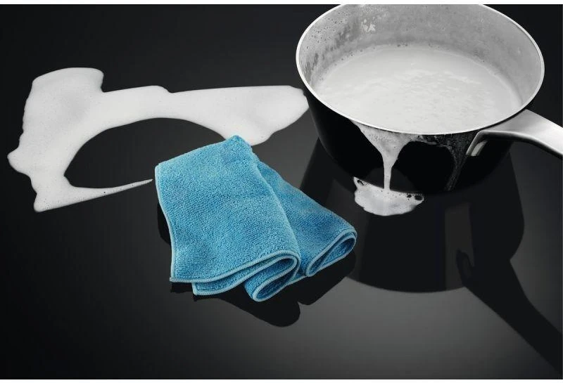 60cm pločio indukcinė kaitlentė Electrolux EIV64453