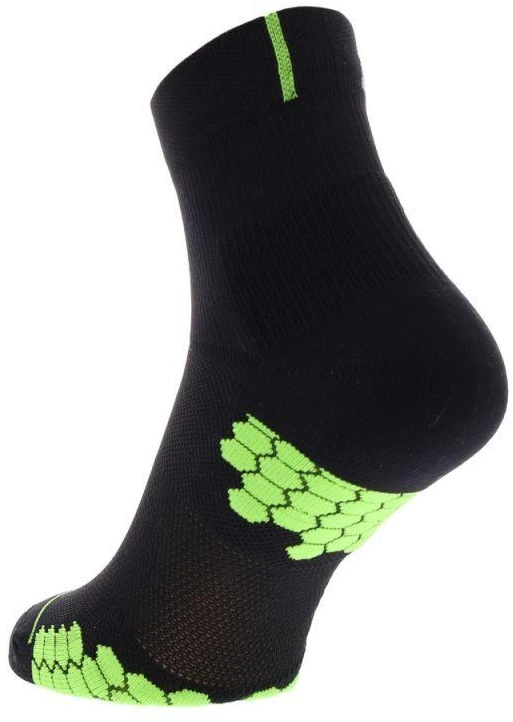 Inov-8 TrailFly Sock Mid. Juoda ir žalia. Dvi poros.