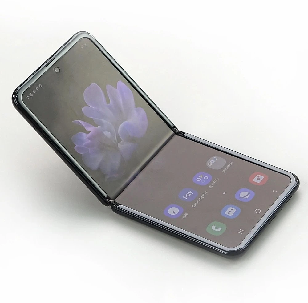 [ ] Invisible Film apsauginė plėvelė, skirta Motorola Razr 40 Ultra