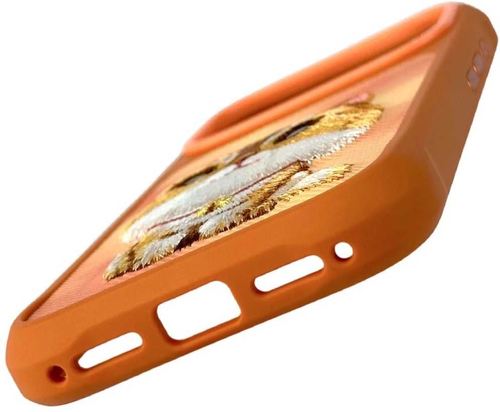 „Nimmy Big Eyed Pet 2.0“ katino formos dėklas, skirtas „iPhone 17 Pro“ - oranžinis